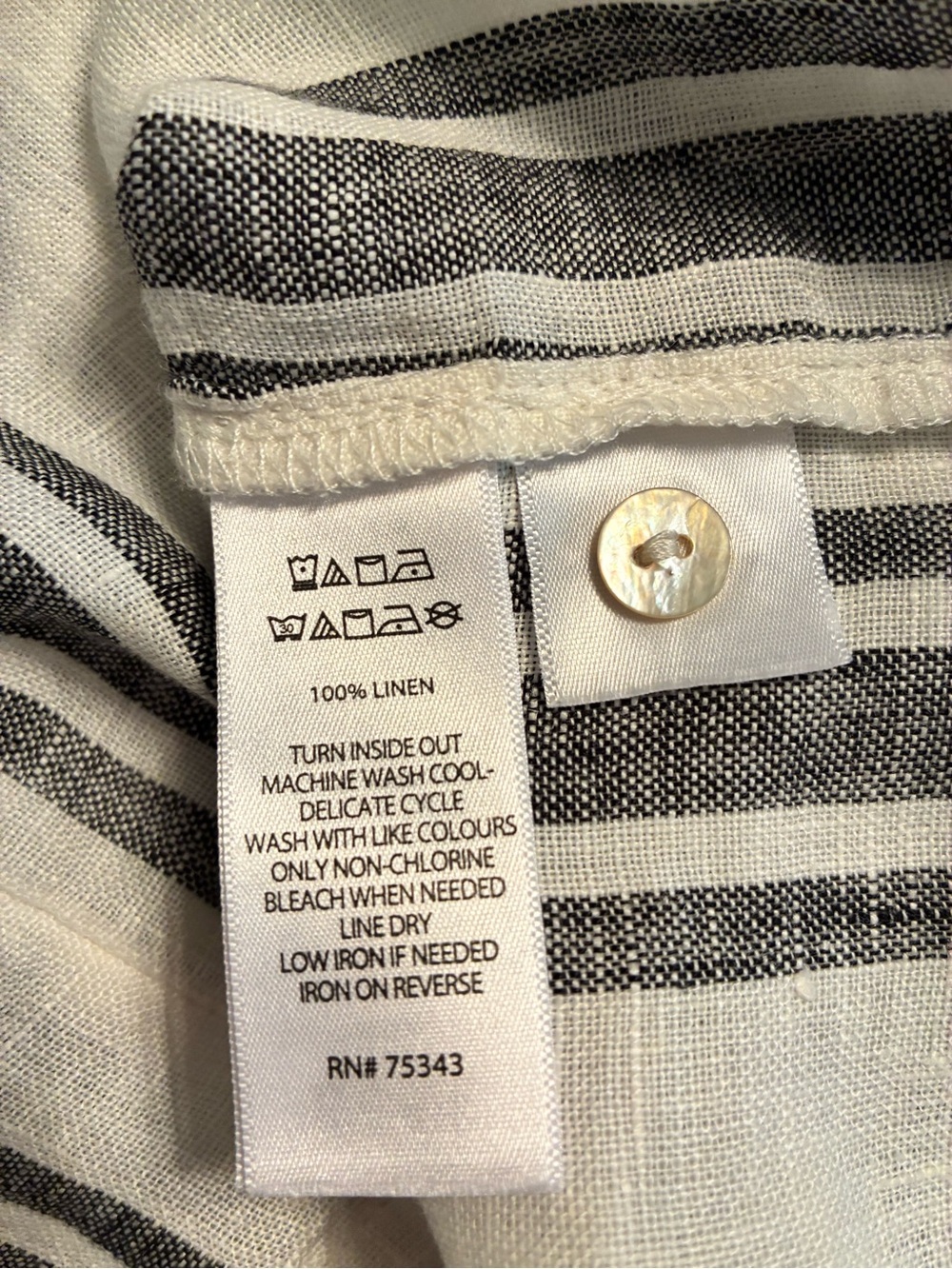 C&C California White Linen Sleeveless Top with Black Vertical Stripes-NWT - Picture 7 of 7